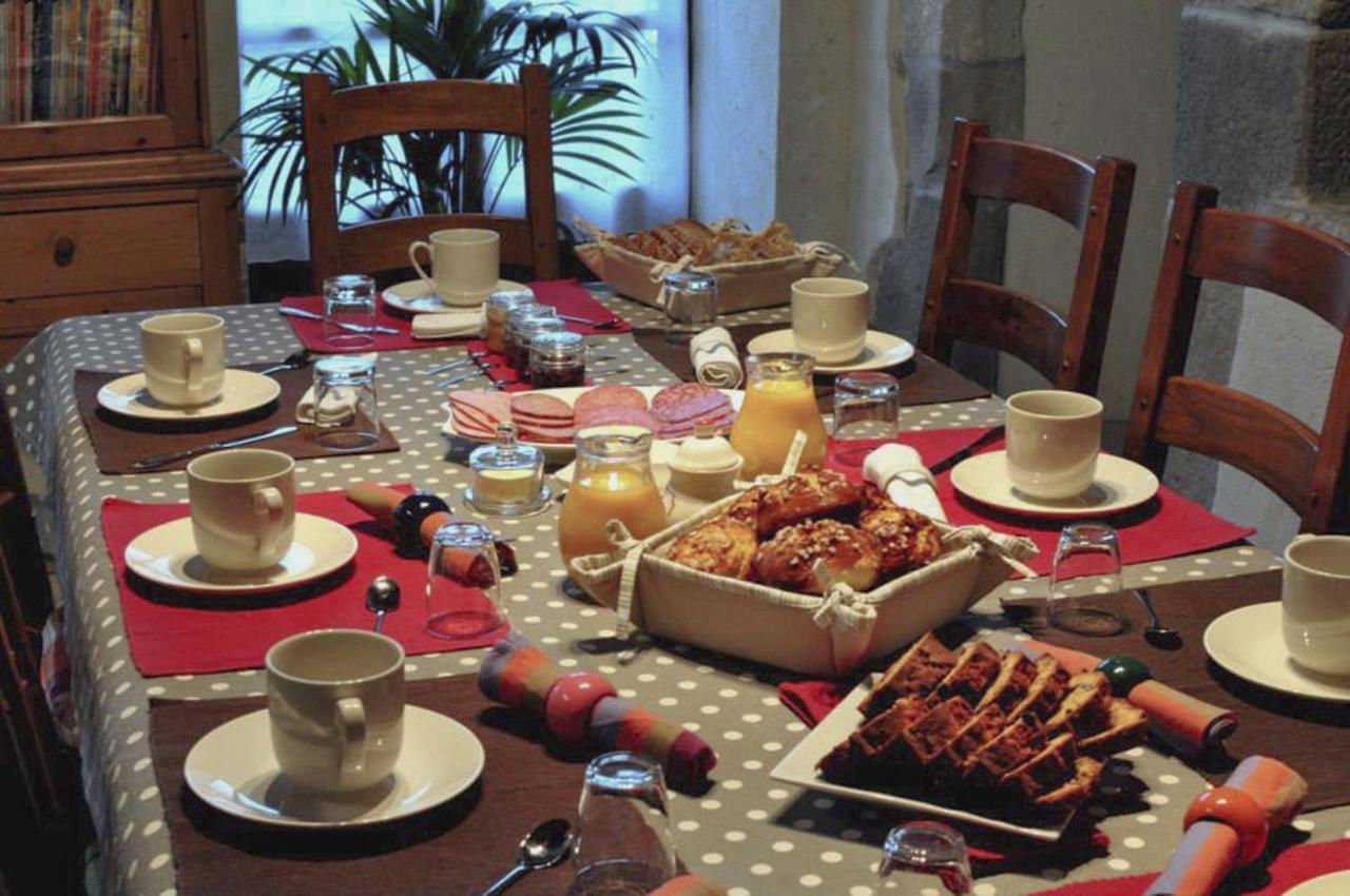 Bed and Breakfast Ty Daou Gwez Irodouer Экстерьер фото